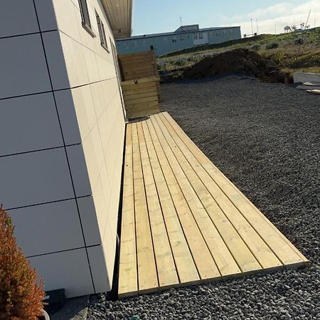 Bergone Lägenhet Njarthvik Exteriör bild